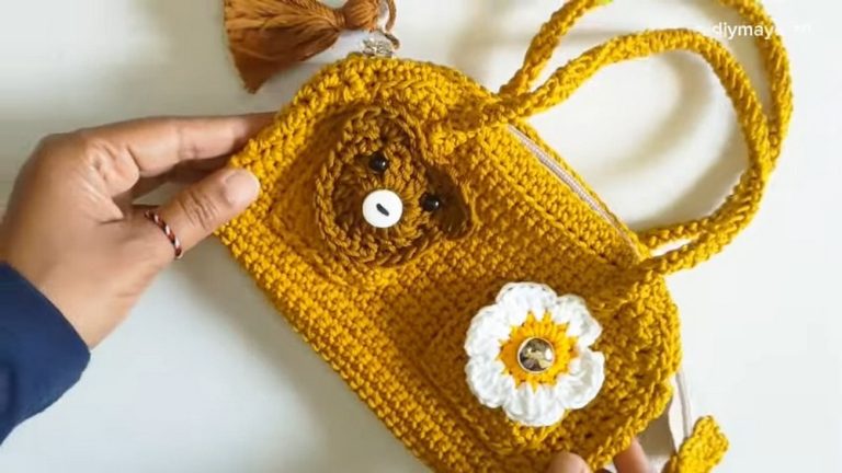 How to Crochet A Beautiful Messenger Bag for Kids