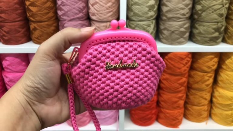 How to Crochet Cute Coin Purse With Metal Frame