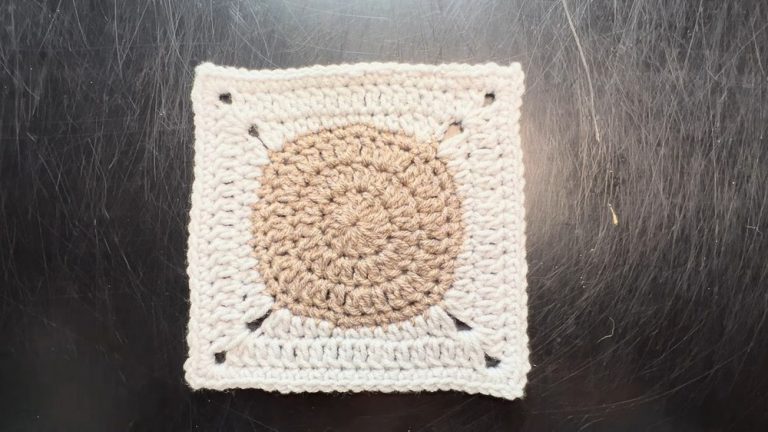 How to Crochet A Polka Dot Granny Square for Beginners