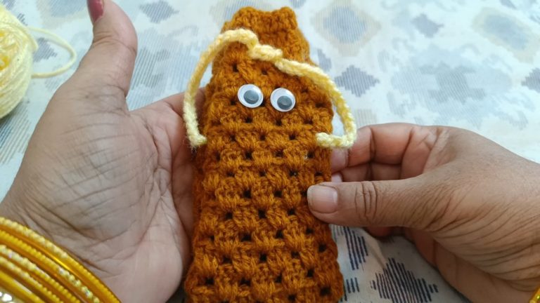 How to Crochet Sunglasses Pouch with Granny Stitch