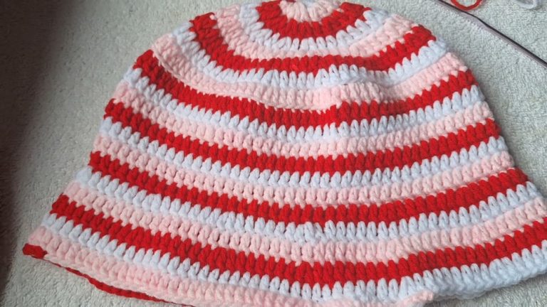 How to Crochet Spiral Bucket Hat for Beginners