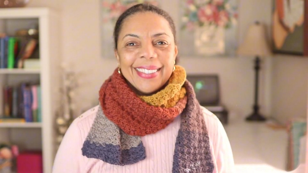 How to Crochet Easy Textured Scarf 1