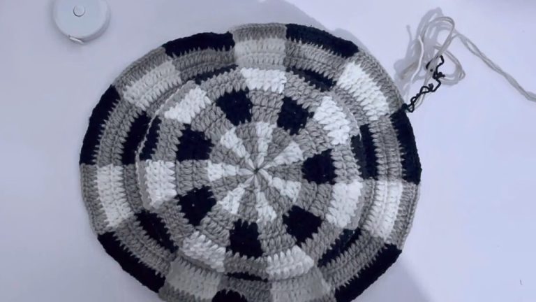 How To Crochet Plaid Bucket Hat for Beginners