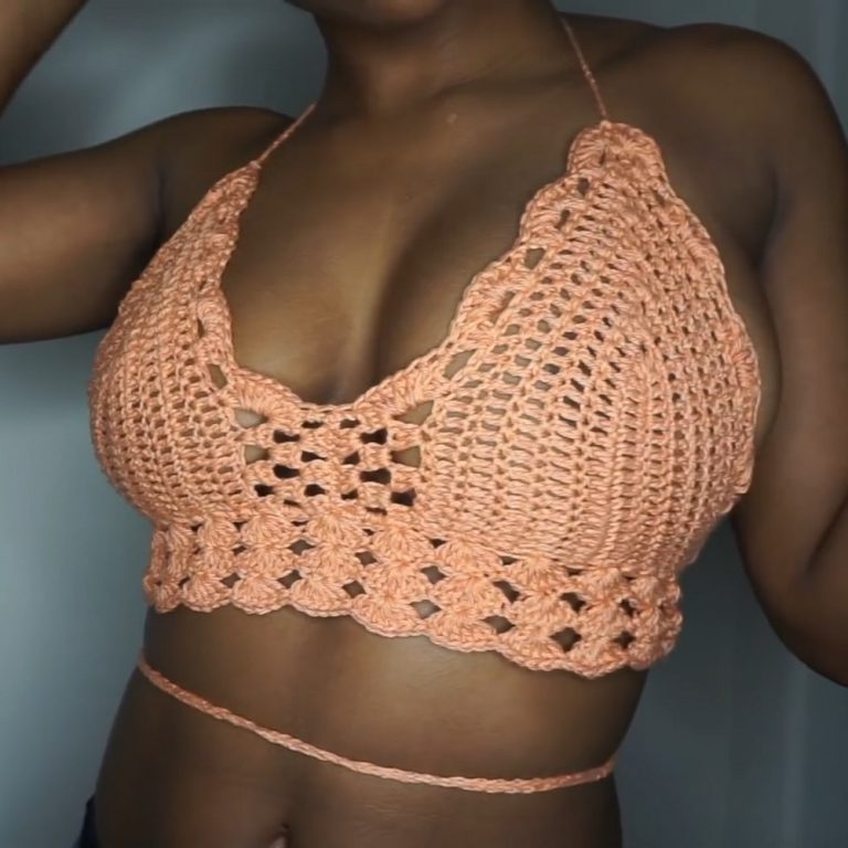 Fashionable Crochet Croppie Pattern for Versatile Wear