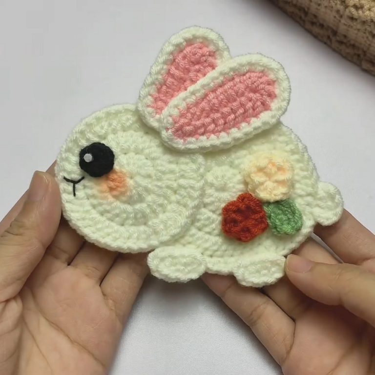 Cozy Crochet Bunny Lantern Pattern That Lights Up Spaces