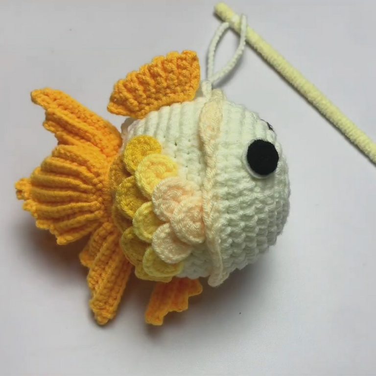 Coastal Crochet Fish Lantern Pattern with Dreamy Light