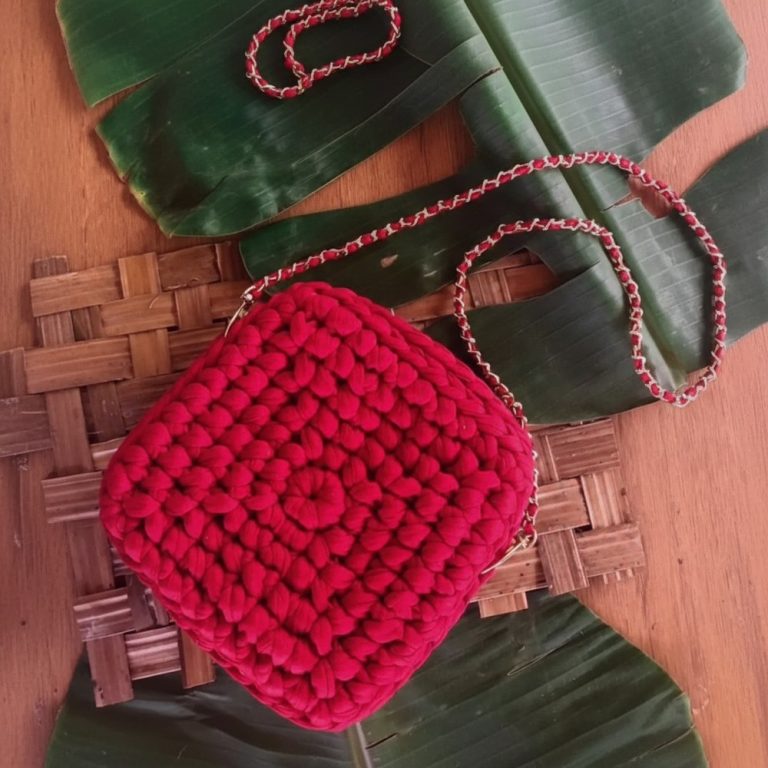 Free Crochet Square mesh yarn bag Pattern for Tote Lovers