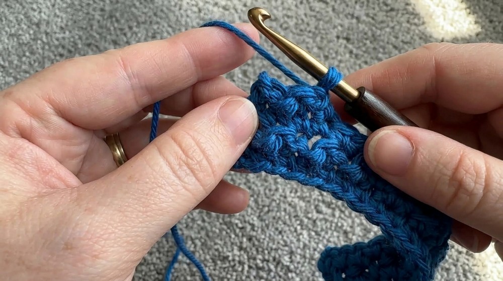 Cloud Stitch A Beautiful Crochet Stitch for Blankets! 6