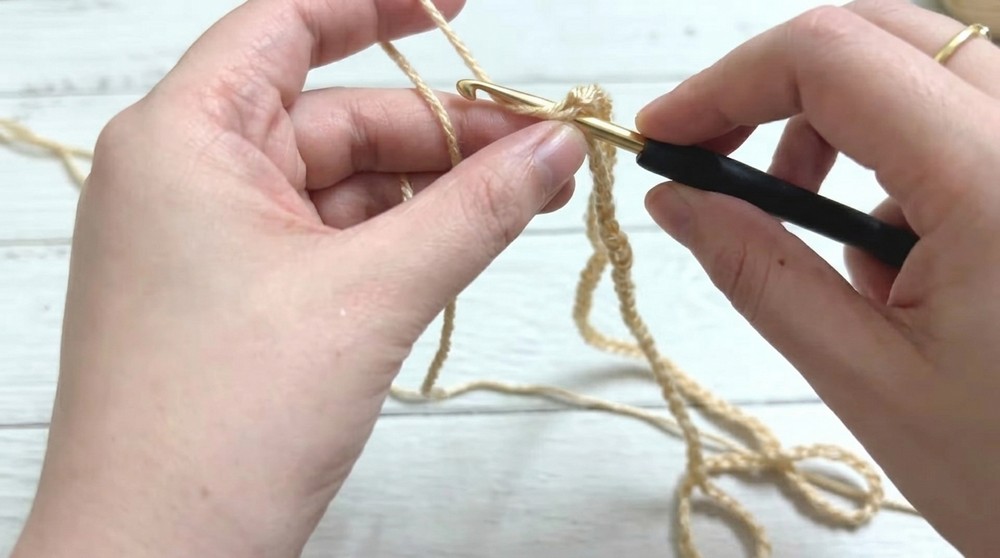 Crochet Flower Bouquet Poncho Tutorial Easy & Beginner-Friendly 3