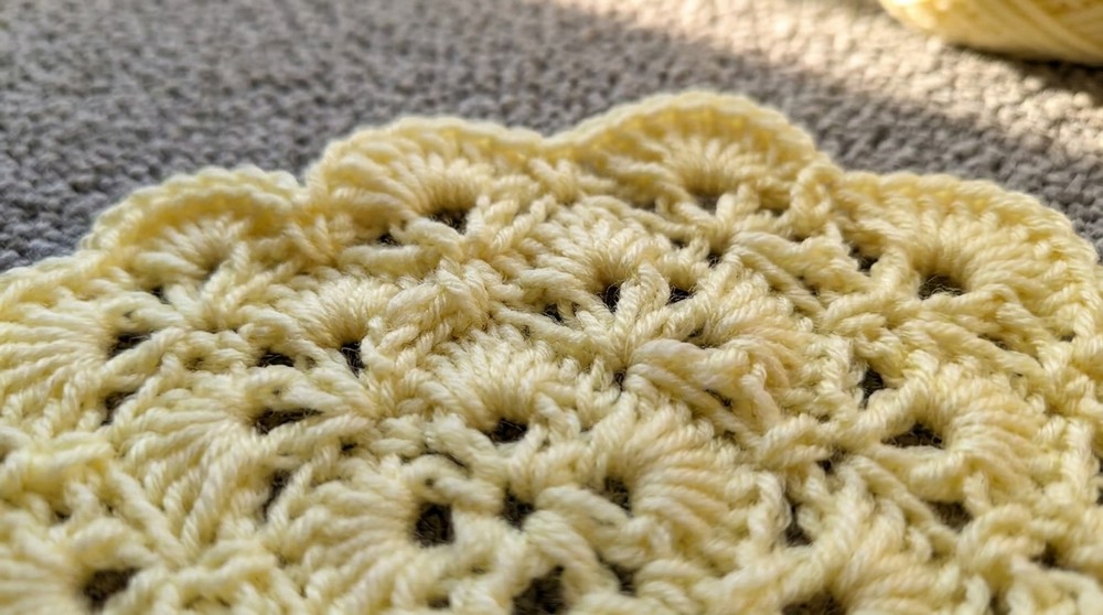 Crochet Shell Stitch Baby Blanket in the Round 6