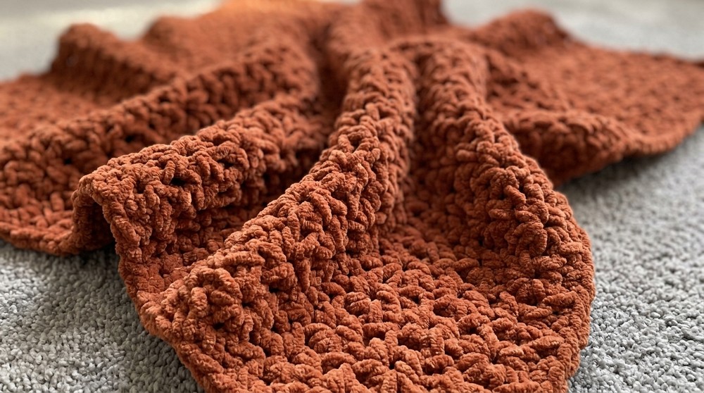 Crochet This Chunky Blanket in ONE DAY! Beginner Friendly Pattern 2
