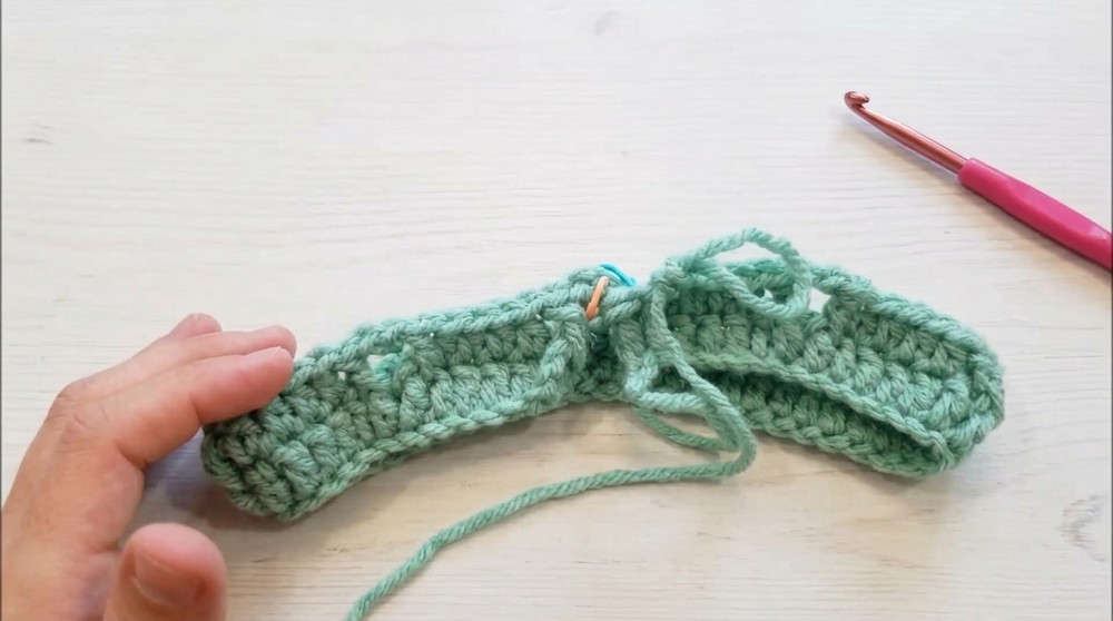 Crocheted Poncho Step by Step 5