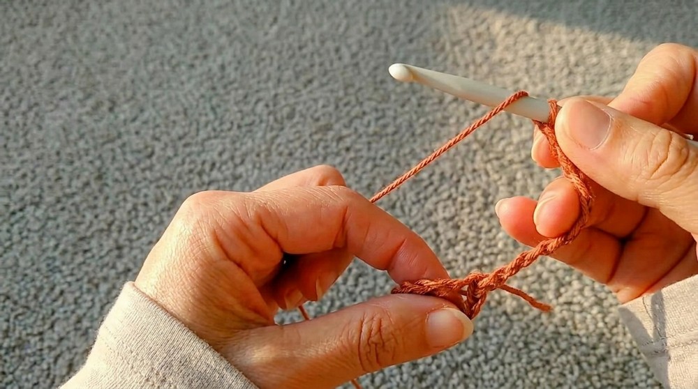 Easy and quick crochet beach cover-up tutorial 3