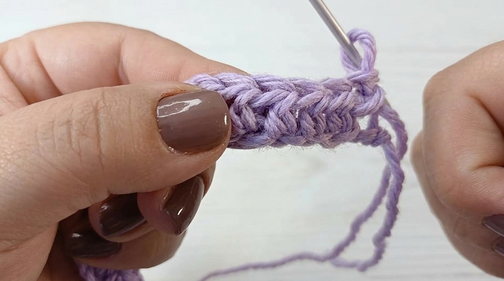 Easy crochet collar – Rectangular and adaptable to all sizes 4