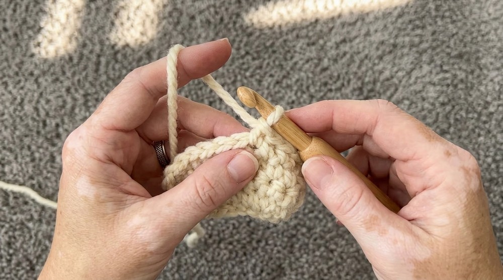 MODERN CHUNKY BLANKET EASY 5