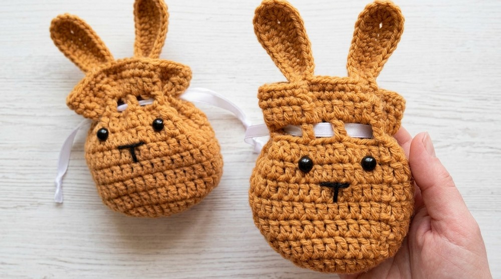 Mini Crochet Bunny Drawstring Bag for Beginners 9