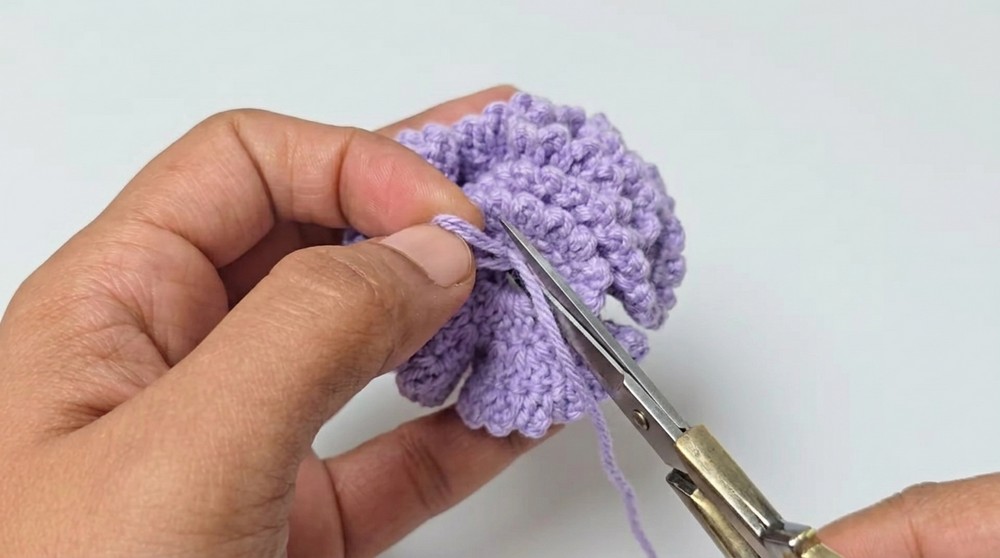 Crochet Carnation Bouquet Perfect DIY Gift for Flower Lovers! 6