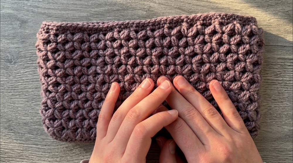 Crochet Flower Clutch Pouch Tutorial ♡ step by step 8