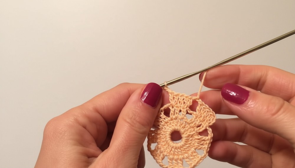 Dreaming of Spring Small Doily, Video Tutorial 4