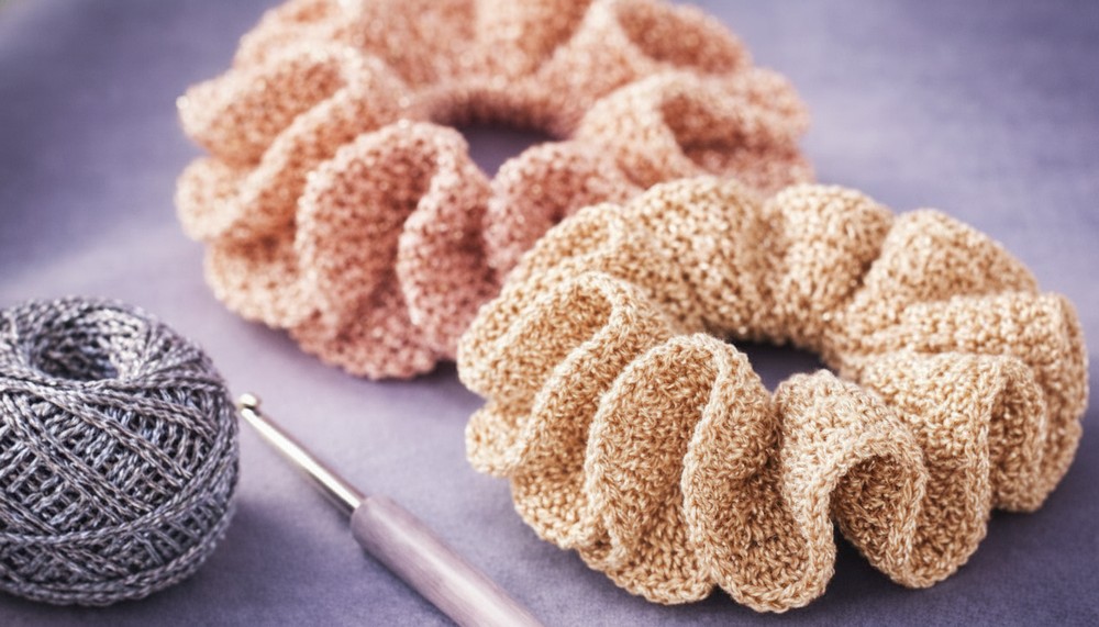 Easy Crochet Scrunchie The Perfect Handmade Gift 2