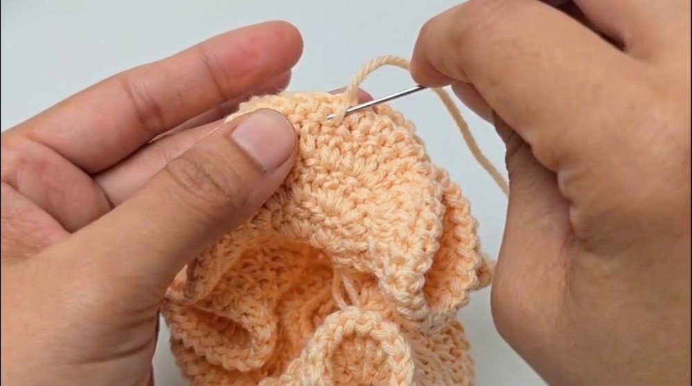 Easy Crochet Scrunchie The Perfect Handmade Gift 6