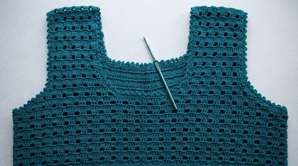 Easy Summer Crochet Tank Top Tutorial 6