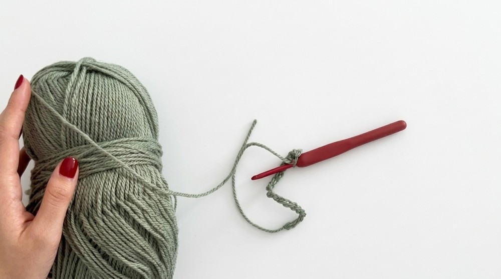 Easy and elegant crochet sweater (step-by-step tutorial) 3