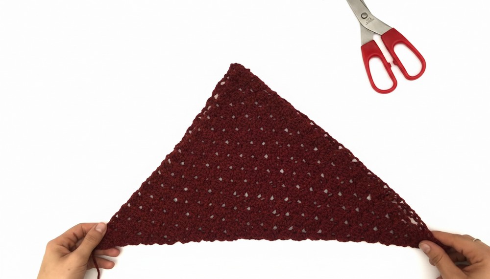 Make your own crochet top in no time! Quick, easy, and perfect for summer. 5