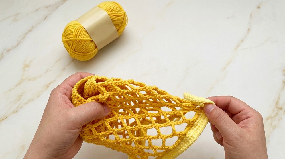 Strawberry Crochet Charm That Turns Into a Cup Holder 5