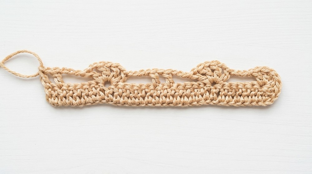 Two-Row Repeat Open Shell Crochet Stitch Tutorial 4