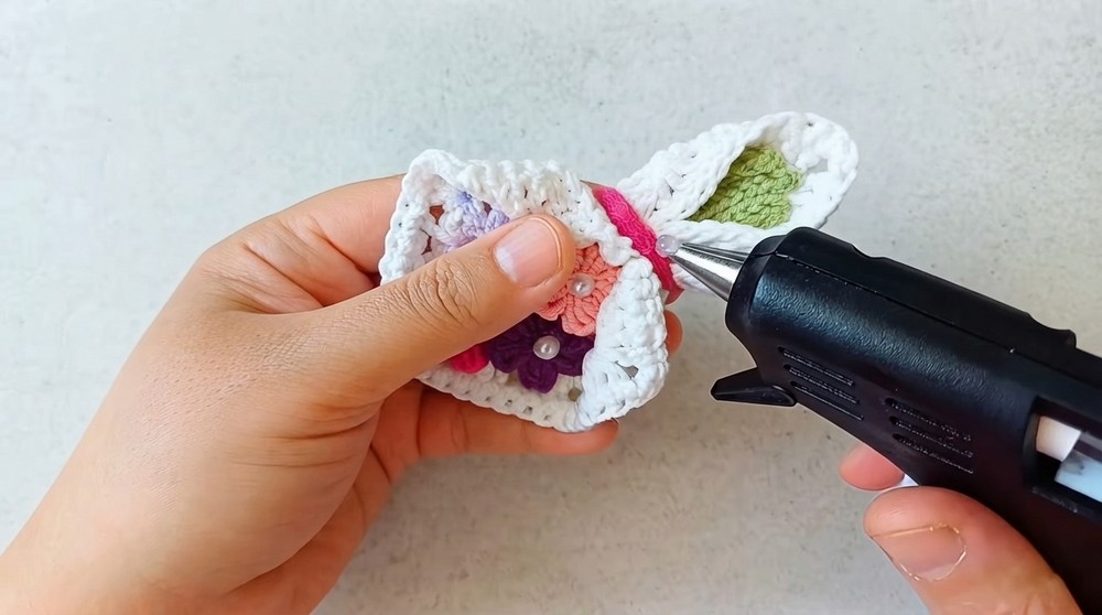 Adorable Flower Bouquet Keychain