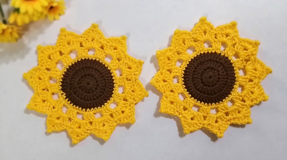 Best sellers! Easy and quick sunflower coaster to make (2)