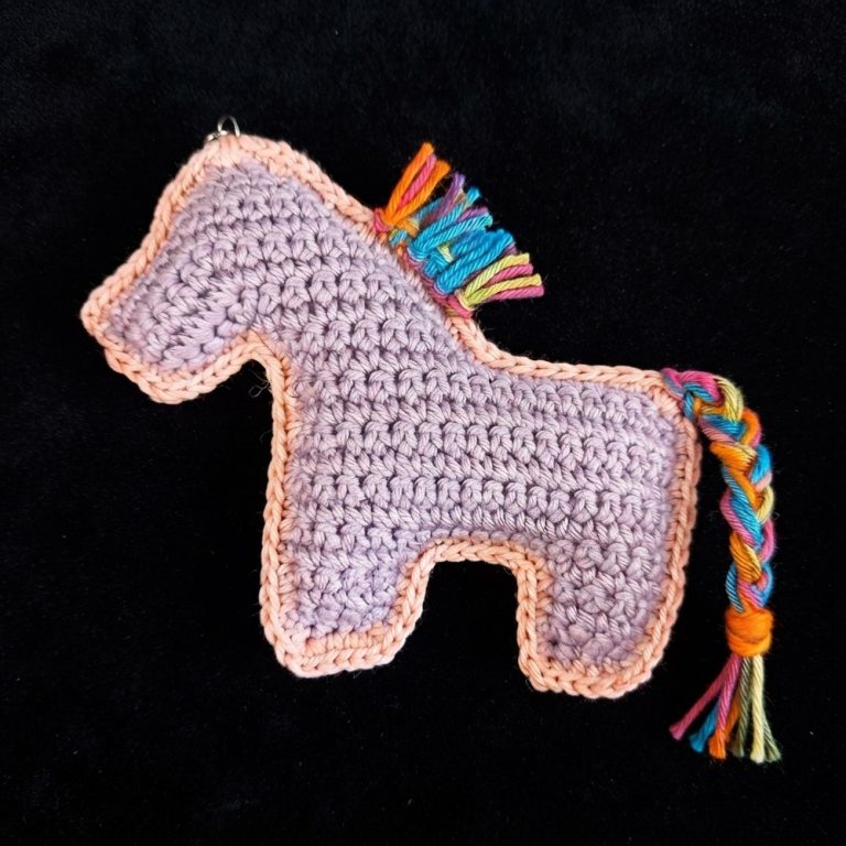 Crochet Cutest Horse Keychain Pattern (3)