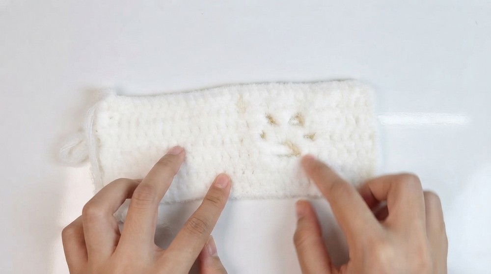 Handmade Cat Paw Scarf (7)