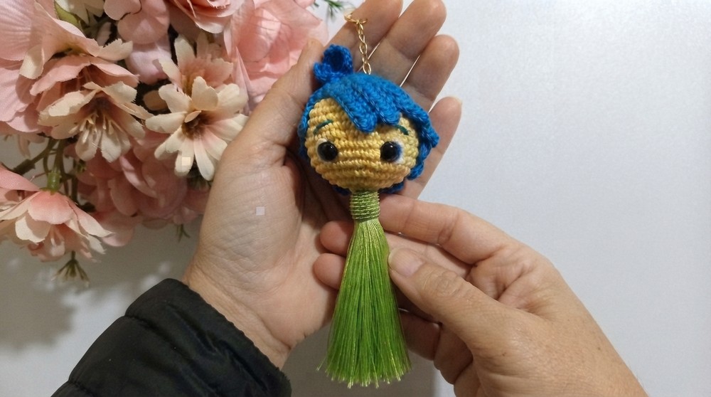 Joyful Amigurumi Keychain (2)