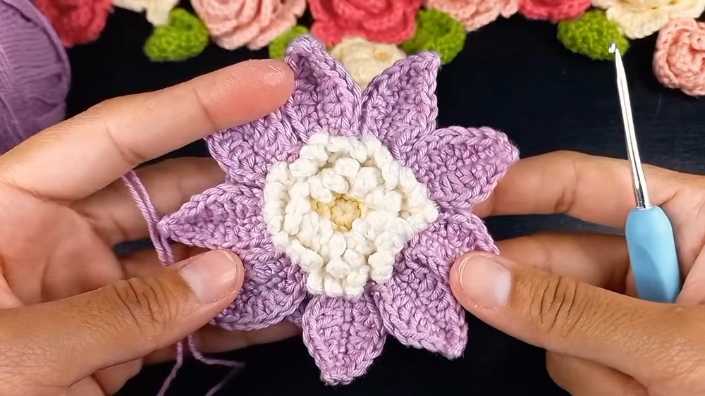 Cutest Crochet Flower Keychain