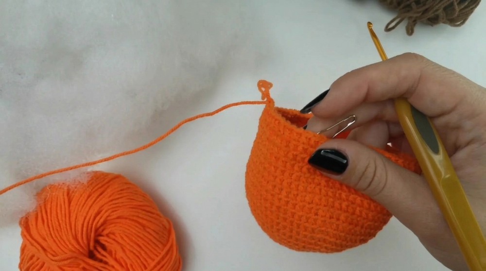 How To Crochet Pumpkin 4