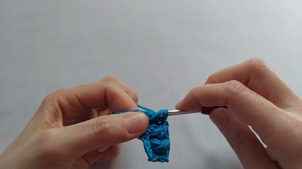 How to Crochet Cabled Cluster Weave (3)