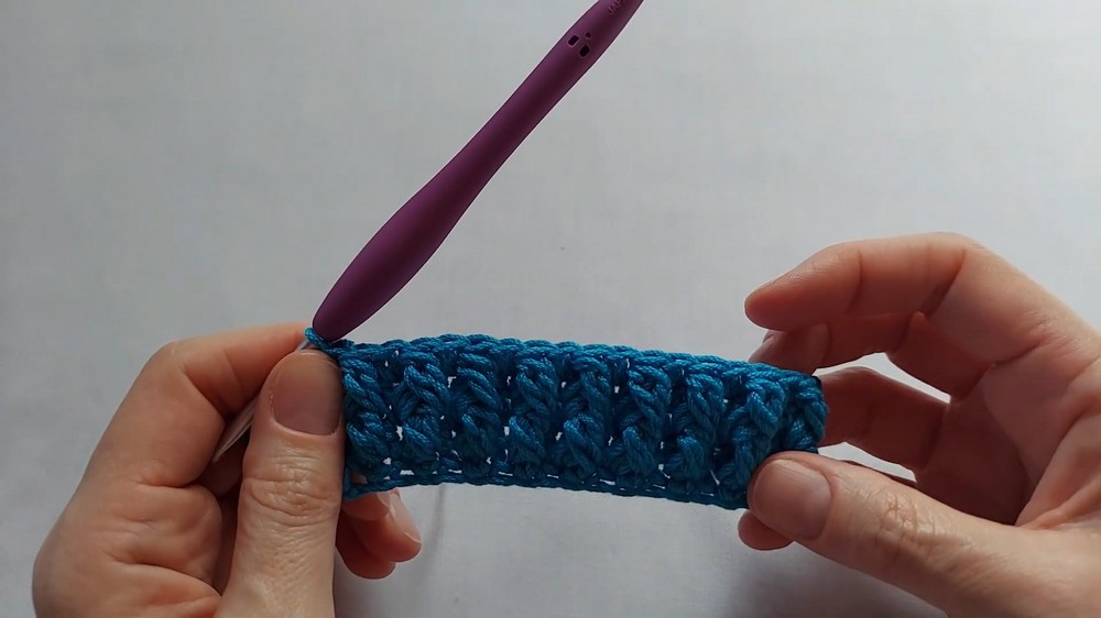 How to Crochet Cabled Cluster Weave (6)
