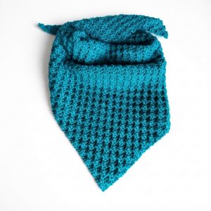 How to Crochet Simple, warm, crocheted triangle shawl 11