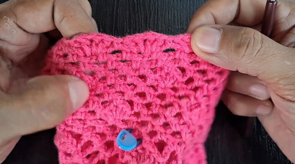 How to Crochet a Kids' Jacket Beautiful Button-Up Jacket for Ages 11–13 6