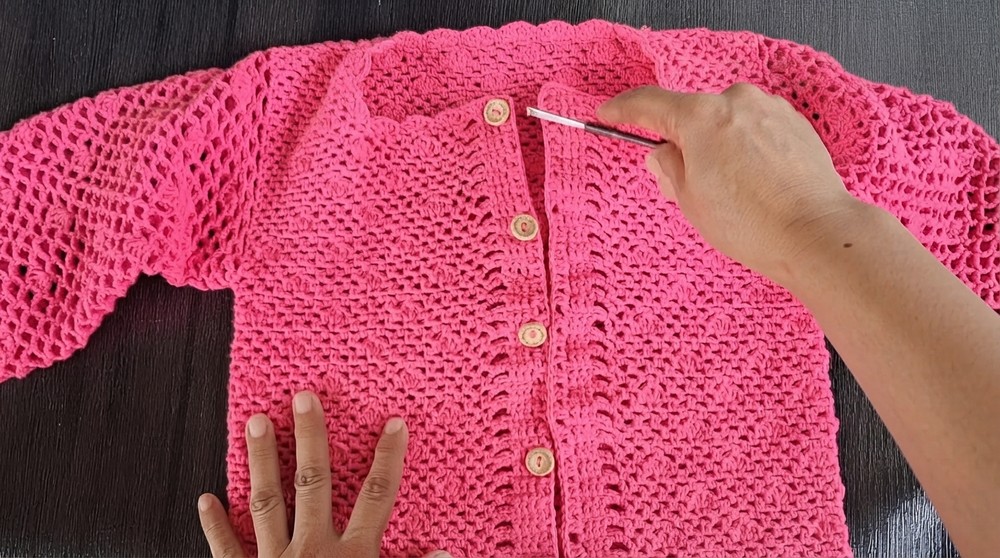 How to Crochet a Kids' Jacket Beautiful Button-Up Jacket for Ages 11–13 7