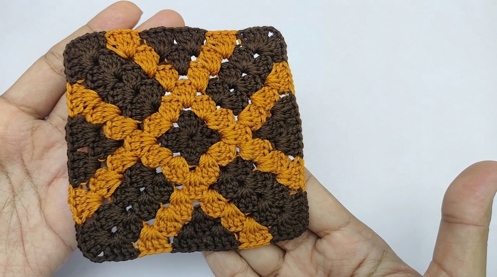 SUPER AMAZING CROCHET GRANNY SQUARE FOR BEGINNERS