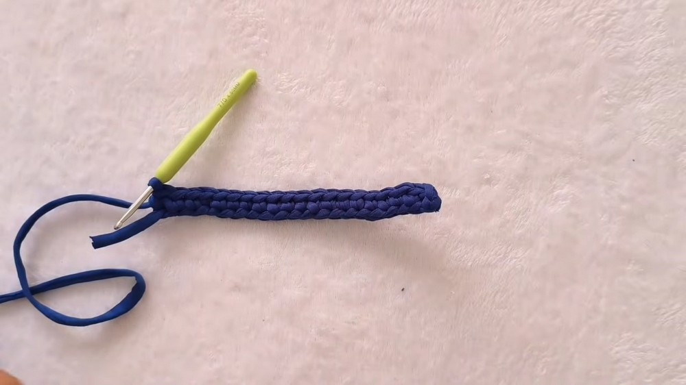 Blue Crochet Bag Easy, Beautiful, and Super Economical (3)
