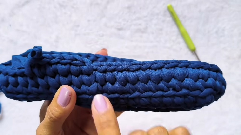 Blue Crochet Bag Easy, Beautiful, and Super Economical (5)