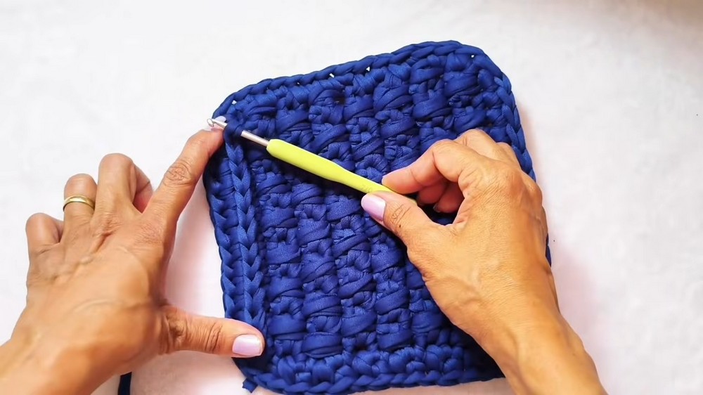 Blue Crochet Bag Easy, Beautiful, and Super Economical (8)