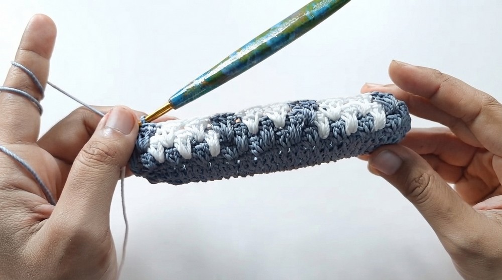 CROCHET WALLET TUTORIAL FOR BEGINNERS