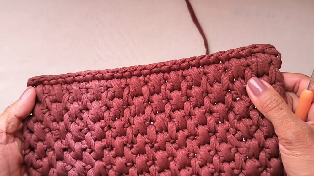 Crochet Bag Pattern in 2 Sizes Complete Step-by-Step Tutorial (6)
