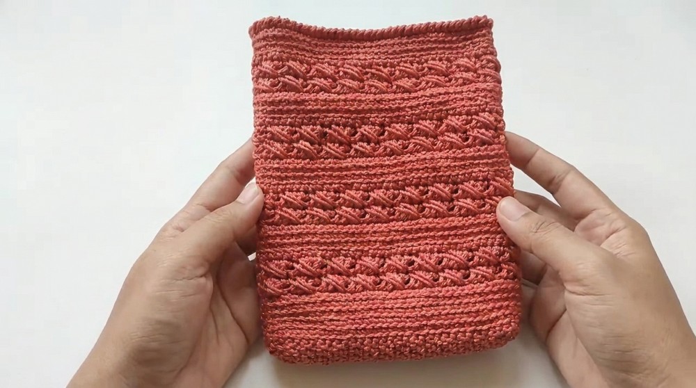 Crochet Sling Bag Tutorial for Beginners