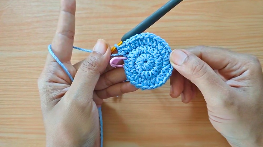 Crochet Spiral Circle Pattern